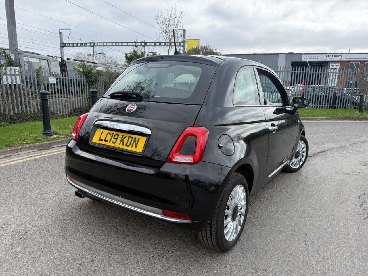 A 2019 FIAT 500 1.2 Lounge Hatchback 3dr Petrol Manual Euro 6 (s/s) (69 bhp) 12 Months MOT A 2019 FIAT 500 1.2 Lounge Hatchback 3dr Petrol Manual Euro 6 (s/s) (69 bhp) 12 Months MOT