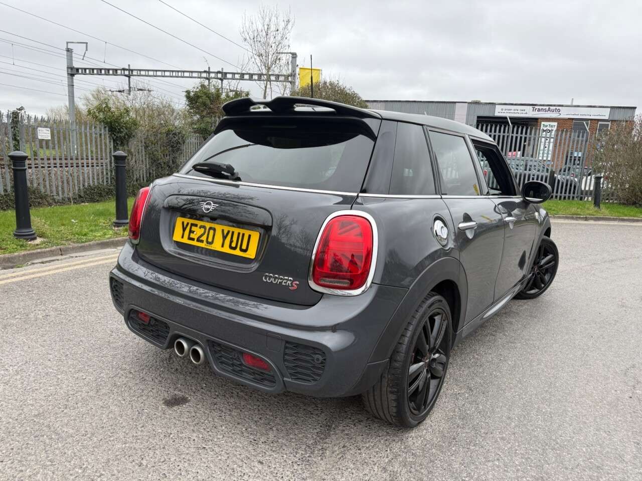 A 2020 MINI HATCH 2.0 Cooper S Sport Hatchback 5dr Petrol Steptronic Euro 6 (s/s) (192 ps) 12 A 2020 MINI HATCH 2.0 Cooper S Sport Hatchback 5dr Petrol Steptronic Euro 6 (s/s) (192 ps) 12