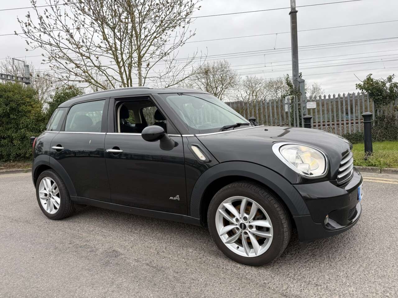 2014 MINI COUNTRYMAN 2014 MINI COUNTRYMAN