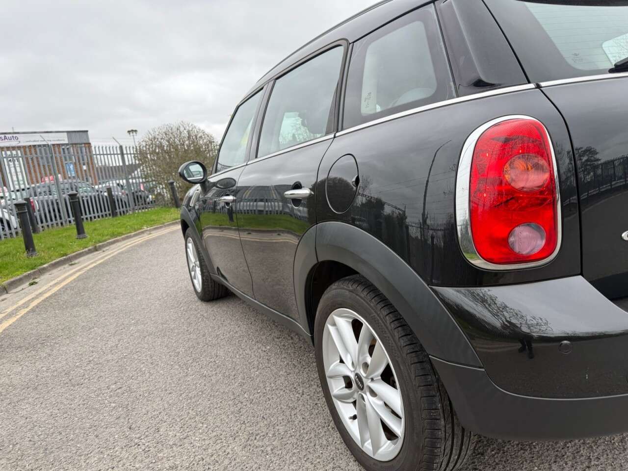 2014 MINI COUNTRYMAN 2014 MINI COUNTRYMAN