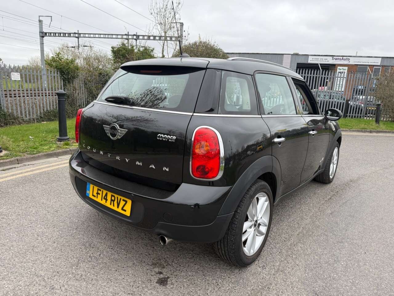 2014 MINI COUNTRYMAN 2014 MINI COUNTRYMAN