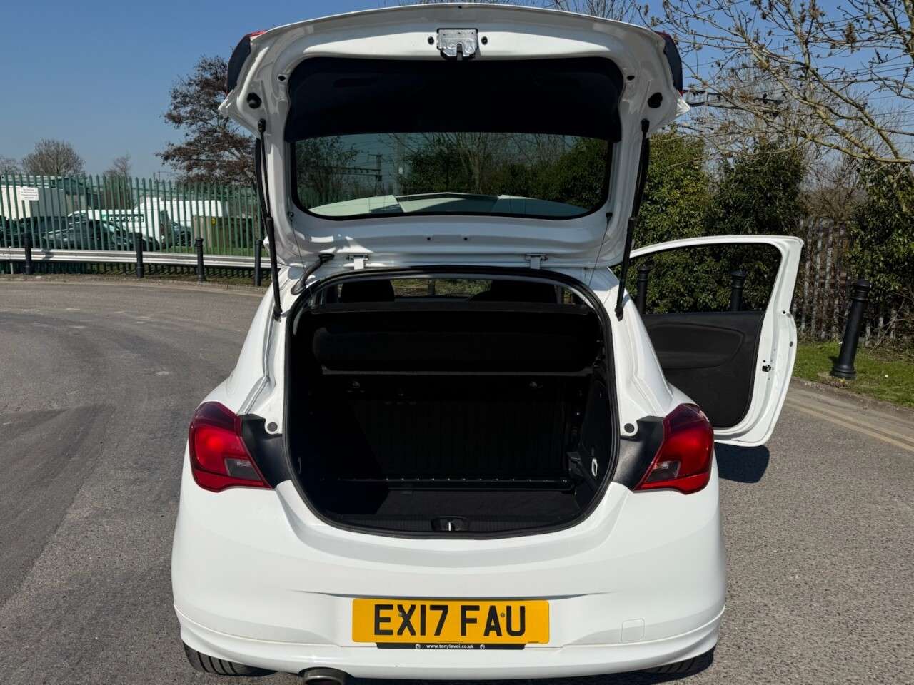 2017 VAUXHALL CORSA 2017 VAUXHALL CORSA