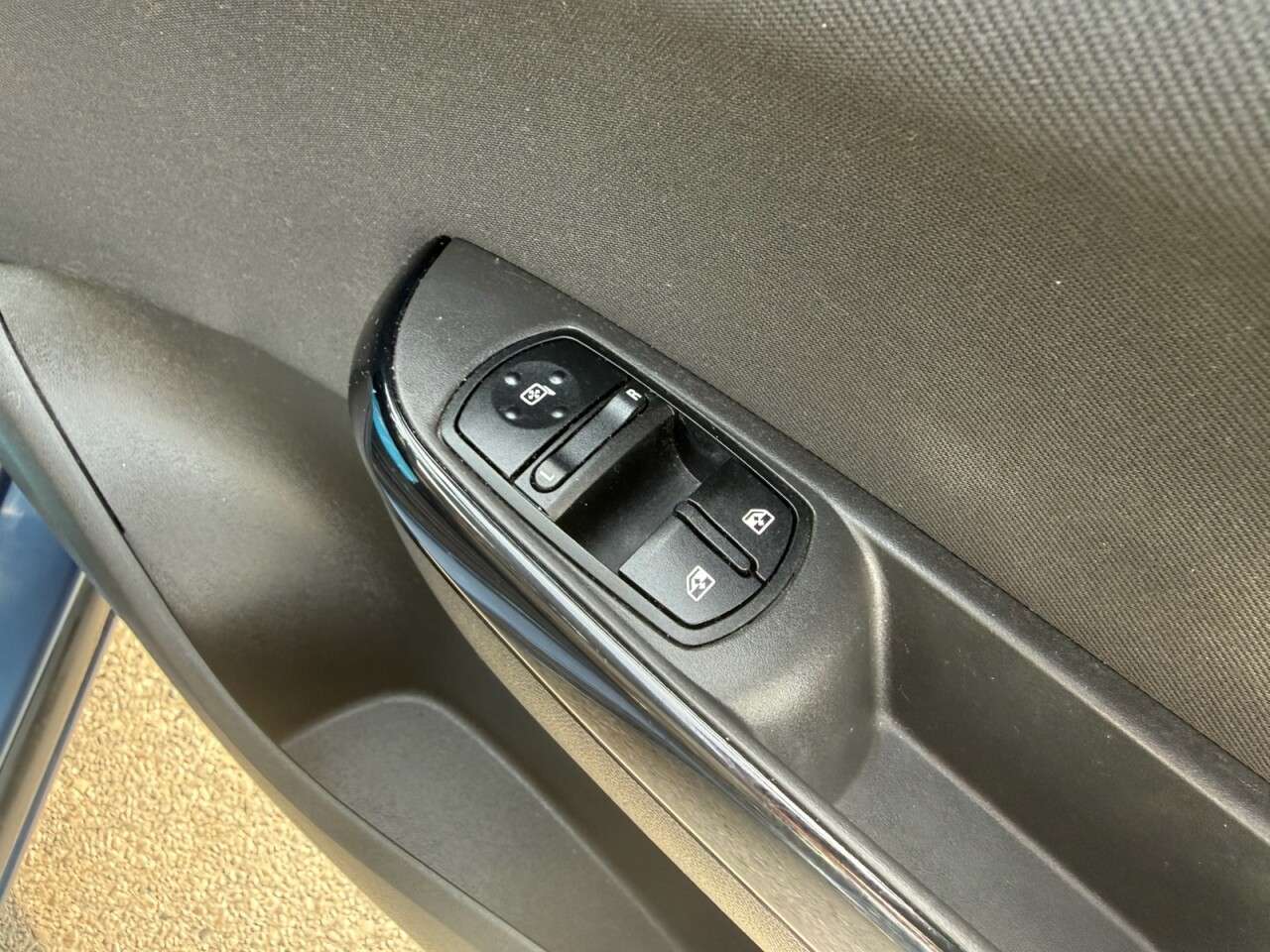 2015 VAUXHALL CORSA 2015 VAUXHALL CORSA