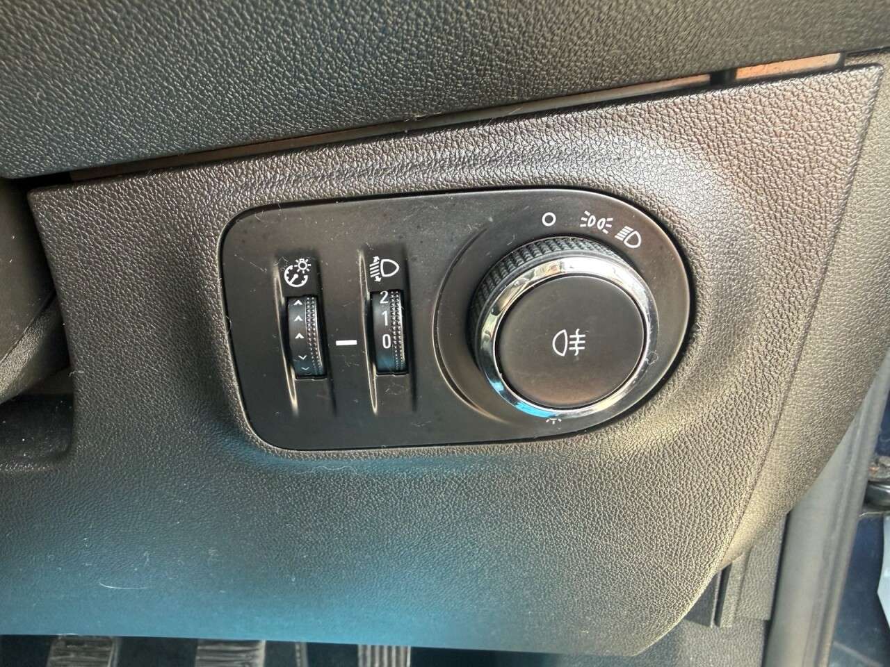 2015 VAUXHALL CORSA 2015 VAUXHALL CORSA