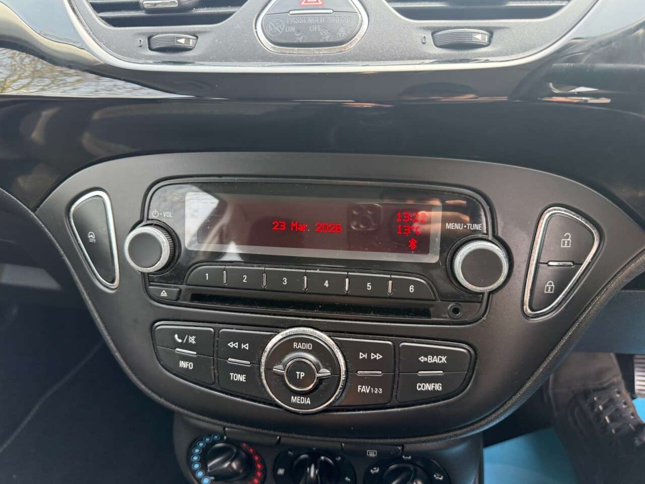 2015 VAUXHALL CORSA 2015 VAUXHALL CORSA