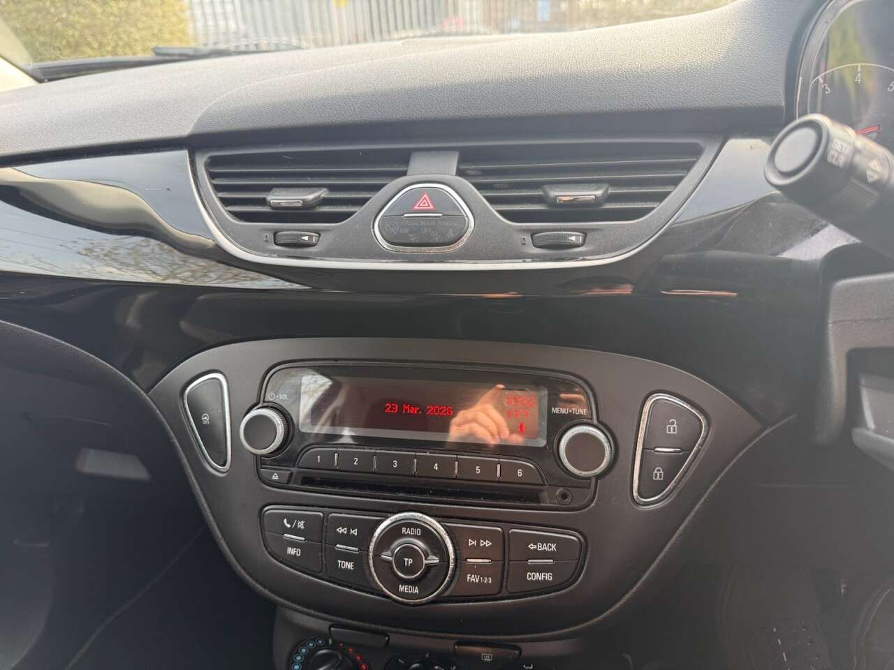 2015 VAUXHALL CORSA 2015 VAUXHALL CORSA