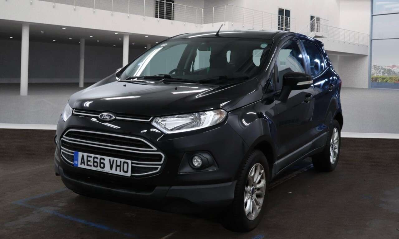 A 2016 FORD ECOSPORT 1.0T EcoBoost Zetec SUV 5dr Petrol Manual 2WD Euro 6 (s/s) (125 ps) Economi A 2016 FORD ECOSPORT 1.0T EcoBoost Zetec SUV 5dr Petrol Manual 2WD Euro 6 (s/s) (125 ps) Economi
