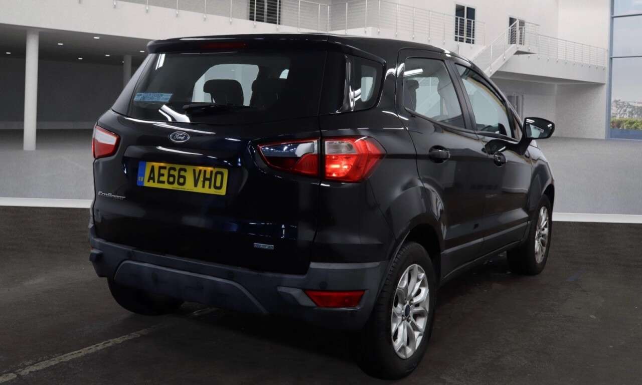 A 2016 FORD ECOSPORT 1.0T EcoBoost Zetec SUV 5dr Petrol Manual 2WD Euro 6 (s/s) (125 ps) Economi A 2016 FORD ECOSPORT 1.0T EcoBoost Zetec SUV 5dr Petrol Manual 2WD Euro 6 (s/s) (125 ps) Economi
