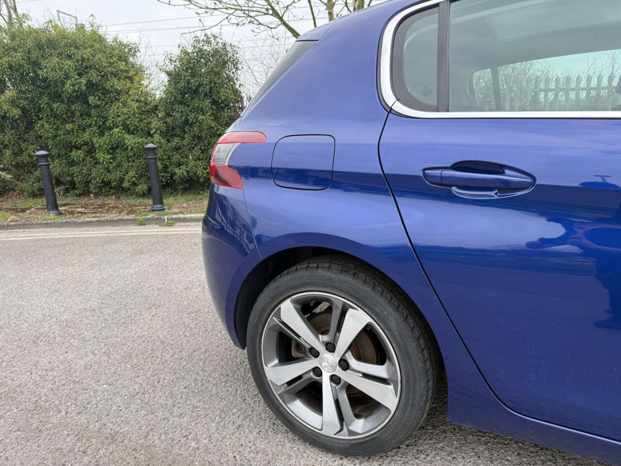 2017 PEUGEOT 308 2017 PEUGEOT 308