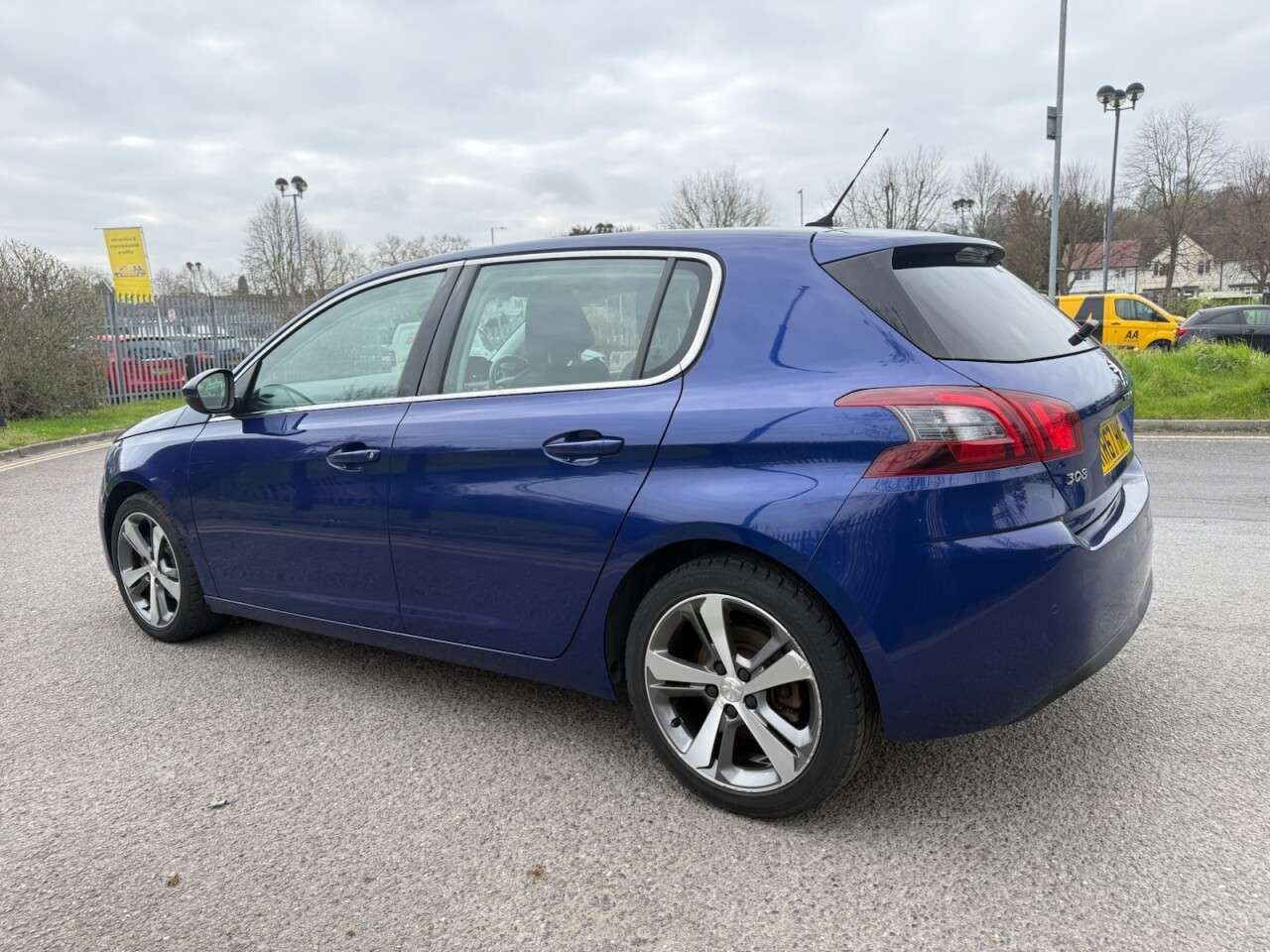 2017 PEUGEOT 308 2017 PEUGEOT 308