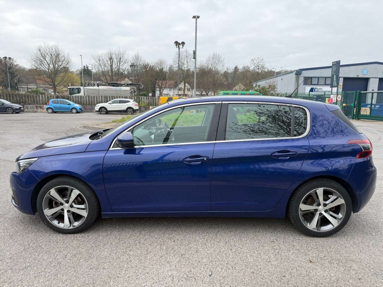 2017 PEUGEOT 308 2017 PEUGEOT 308