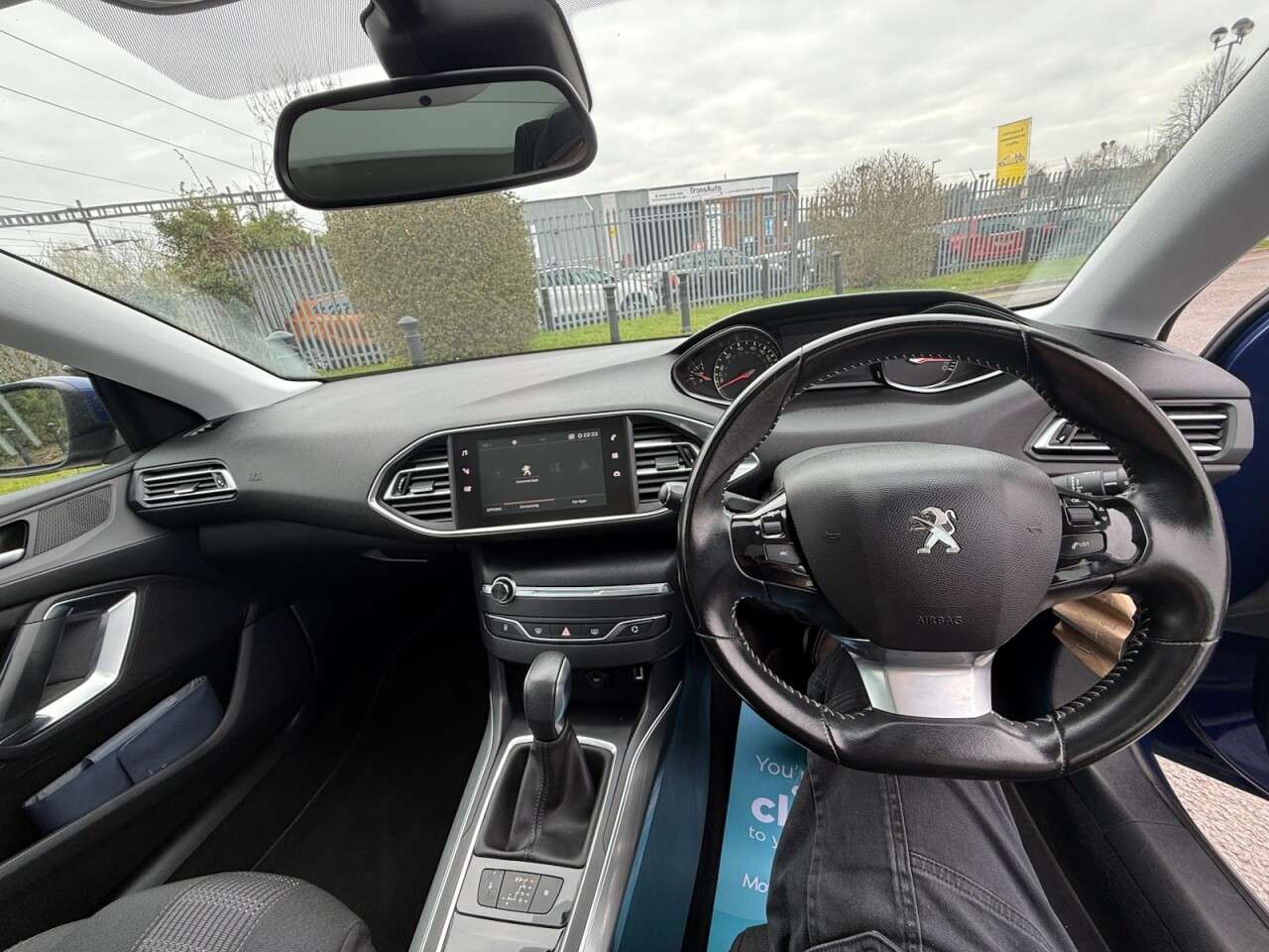 2017 PEUGEOT 308 2017 PEUGEOT 308