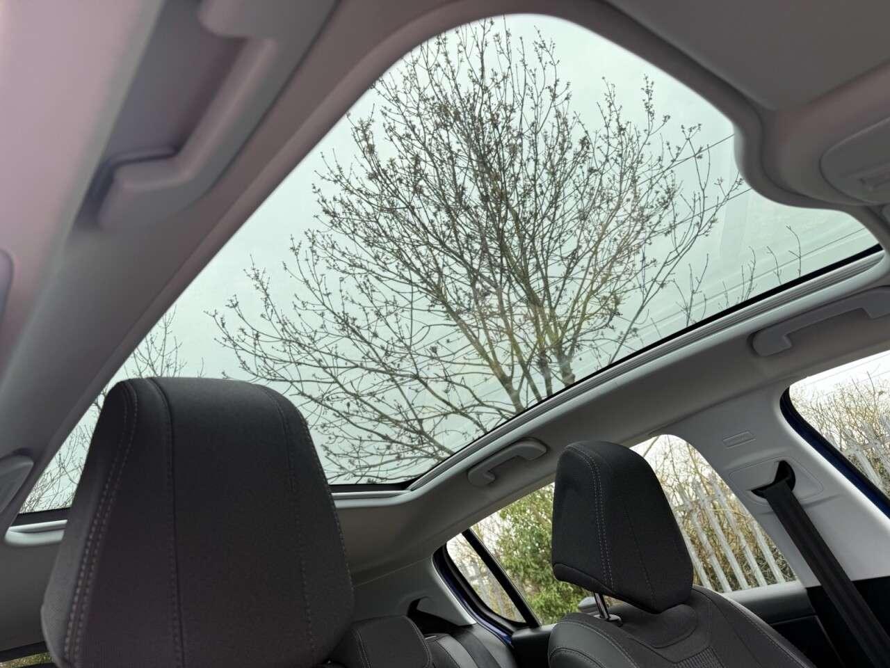 2017 PEUGEOT 308 2017 PEUGEOT 308