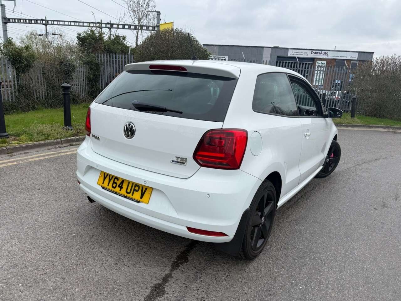 A 2015 VOLKSWAGEN POLO 1.2 TSI BlueMotion Tech SEL Hatchback 3dr Petrol Manual Euro 6 (s/s) (110 p A 2015 VOLKSWAGEN POLO 1.2 TSI BlueMotion Tech SEL Hatchback 3dr Petrol Manual Euro 6 (s/s) (110 p