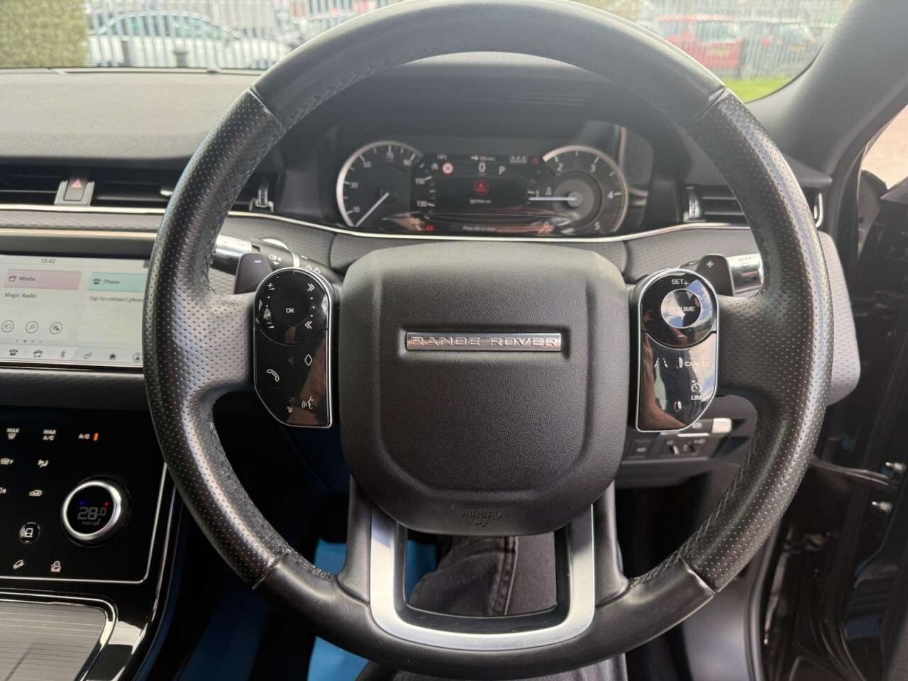 2020 LAND ROVER RANGE ROVER EVOQUE 2020 LAND ROVER RANGE ROVER EVOQUE