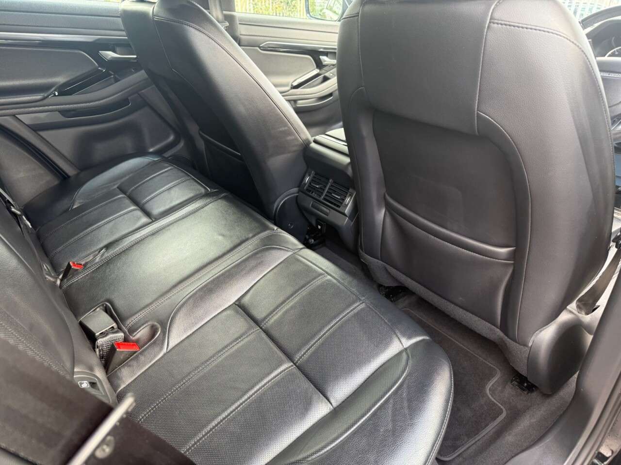 2020 LAND ROVER RANGE ROVER EVOQUE 2020 LAND ROVER RANGE ROVER EVOQUE