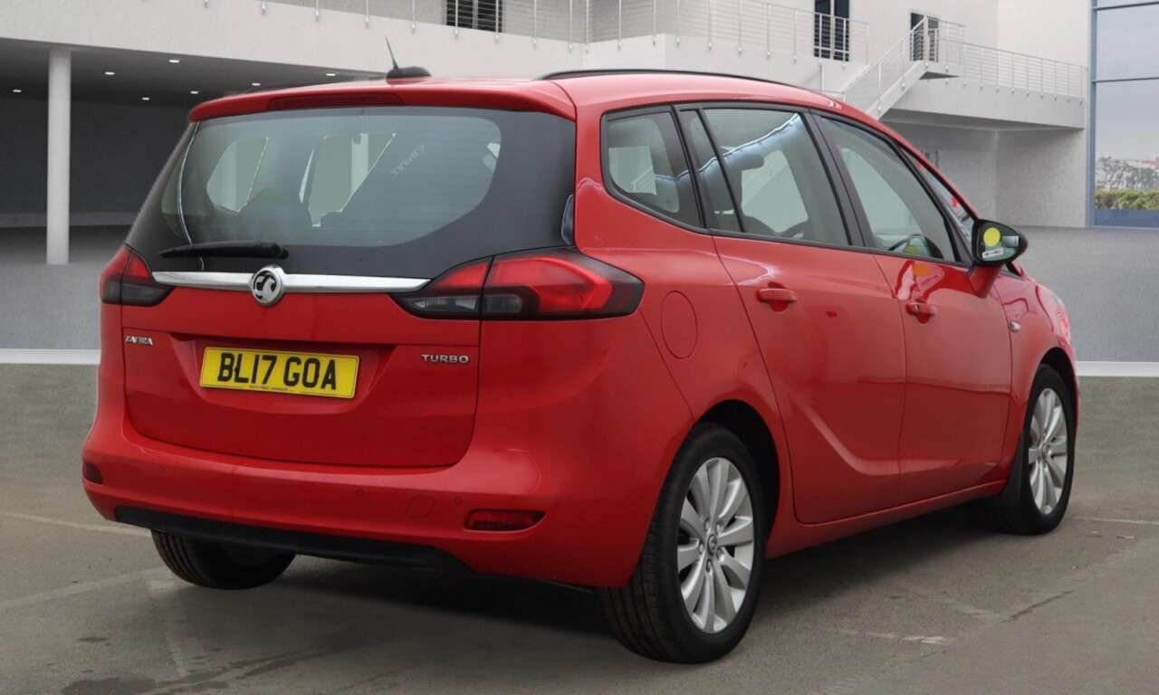 A 2017 VAUXHALL ZAFIRA TOURER 1.4i Turbo Design MPV 5dr Petrol Auto Euro 6 (140 ps) 7 Seats A 2017 VAUXHALL ZAFIRA TOURER 1.4i Turbo Design MPV 5dr Petrol Auto Euro 6 (140 ps) 7 Seats
