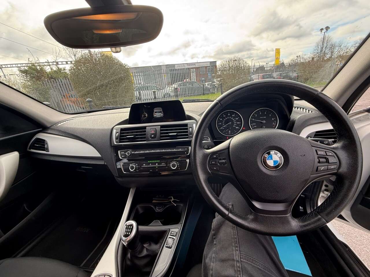 2017 BMW 1 SERIES 2017 BMW 1 SERIES