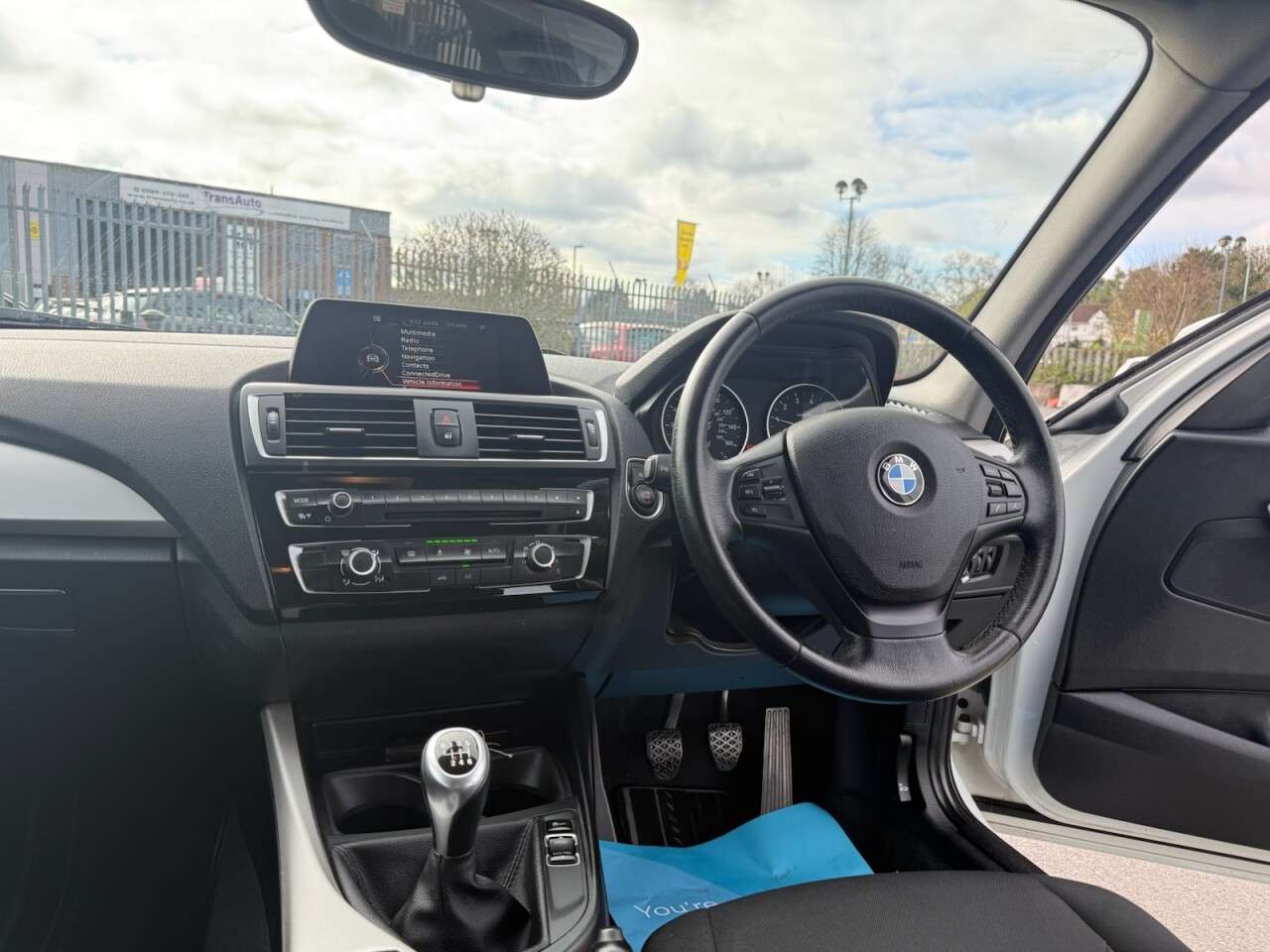 2017 BMW 1 SERIES 2017 BMW 1 SERIES