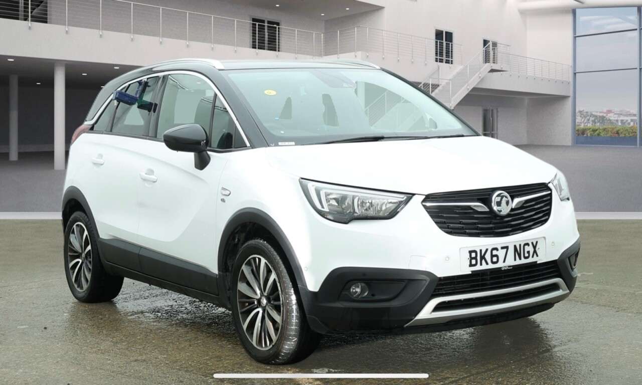 A 2017 VAUXHALL CROSSLAND X 1.2 Turbo ecoTEC Elite Nav SUV 5dr Petrol Manual Euro 6 (s/s) (110 ps) Econ A 2017 VAUXHALL CROSSLAND X 1.2 Turbo ecoTEC Elite Nav SUV 5dr Petrol Manual Euro 6 (s/s) (110 ps) Econ