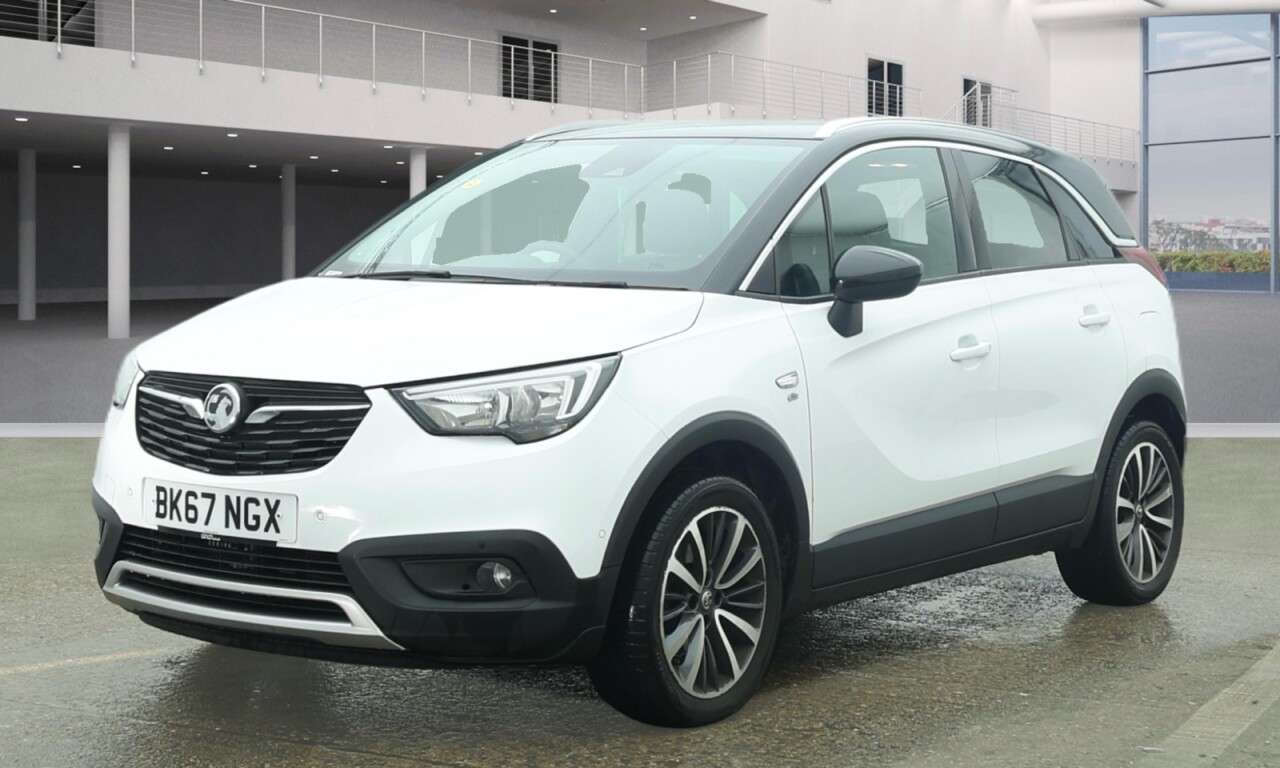 A 2017 VAUXHALL CROSSLAND X 1.2 Turbo ecoTEC Elite Nav SUV 5dr Petrol Manual Euro 6 (s/s) (110 ps) Econ A 2017 VAUXHALL CROSSLAND X 1.2 Turbo ecoTEC Elite Nav SUV 5dr Petrol Manual Euro 6 (s/s) (110 ps) Econ