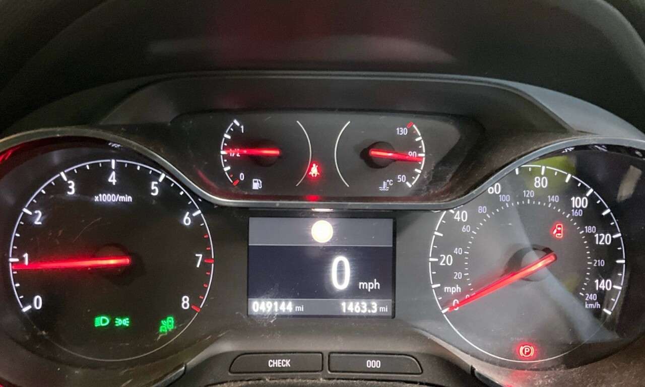 2017 VAUXHALL CROSSLAND X 2017 VAUXHALL CROSSLAND X