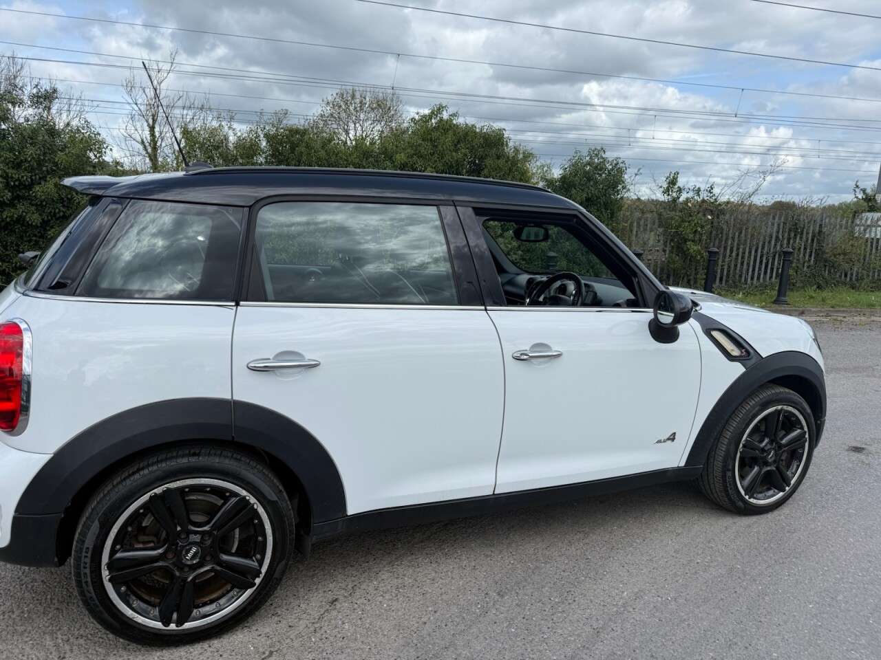 2012 MINI COUNTRYMAN 2012 MINI COUNTRYMAN