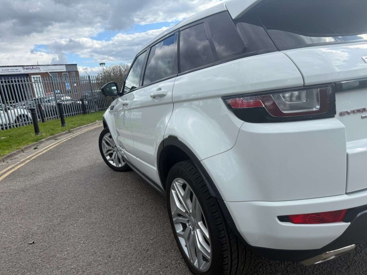 2018 LAND ROVER RANGE ROVER EVOQUE 2018 LAND ROVER RANGE ROVER EVOQUE