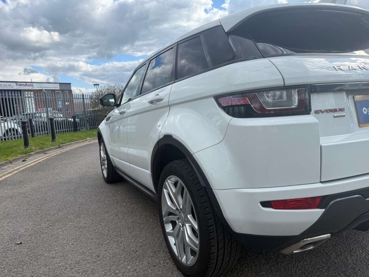 2018 LAND ROVER RANGE ROVER EVOQUE 2018 LAND ROVER RANGE ROVER EVOQUE