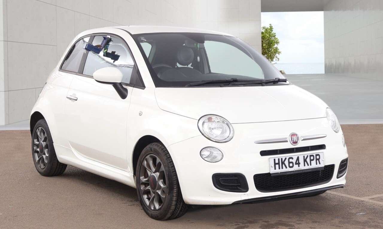 A 2014 FIAT 500 1.2 S Hatchback 3dr Petrol Manual Euro 6 (s/s) (69 bhp) Economical . A 2014 FIAT 500 1.2 S Hatchback 3dr Petrol Manual Euro 6 (s/s) (69 bhp) Economical .