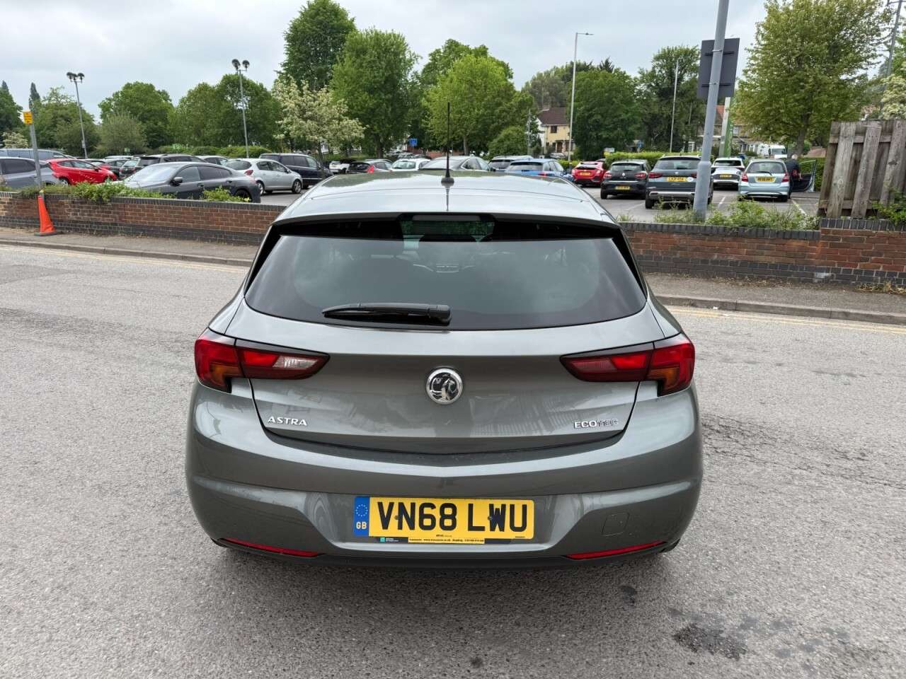 A 2019 VAUXHALL ASTRA 1.0i Turbo ecoTEC Design Hatchback 5dr Petrol Manual Euro 6 (s/s) (105 ps) A 2019 VAUXHALL ASTRA 1.0i Turbo ecoTEC Design Hatchback 5dr Petrol Manual Euro 6 (s/s) (105 ps)