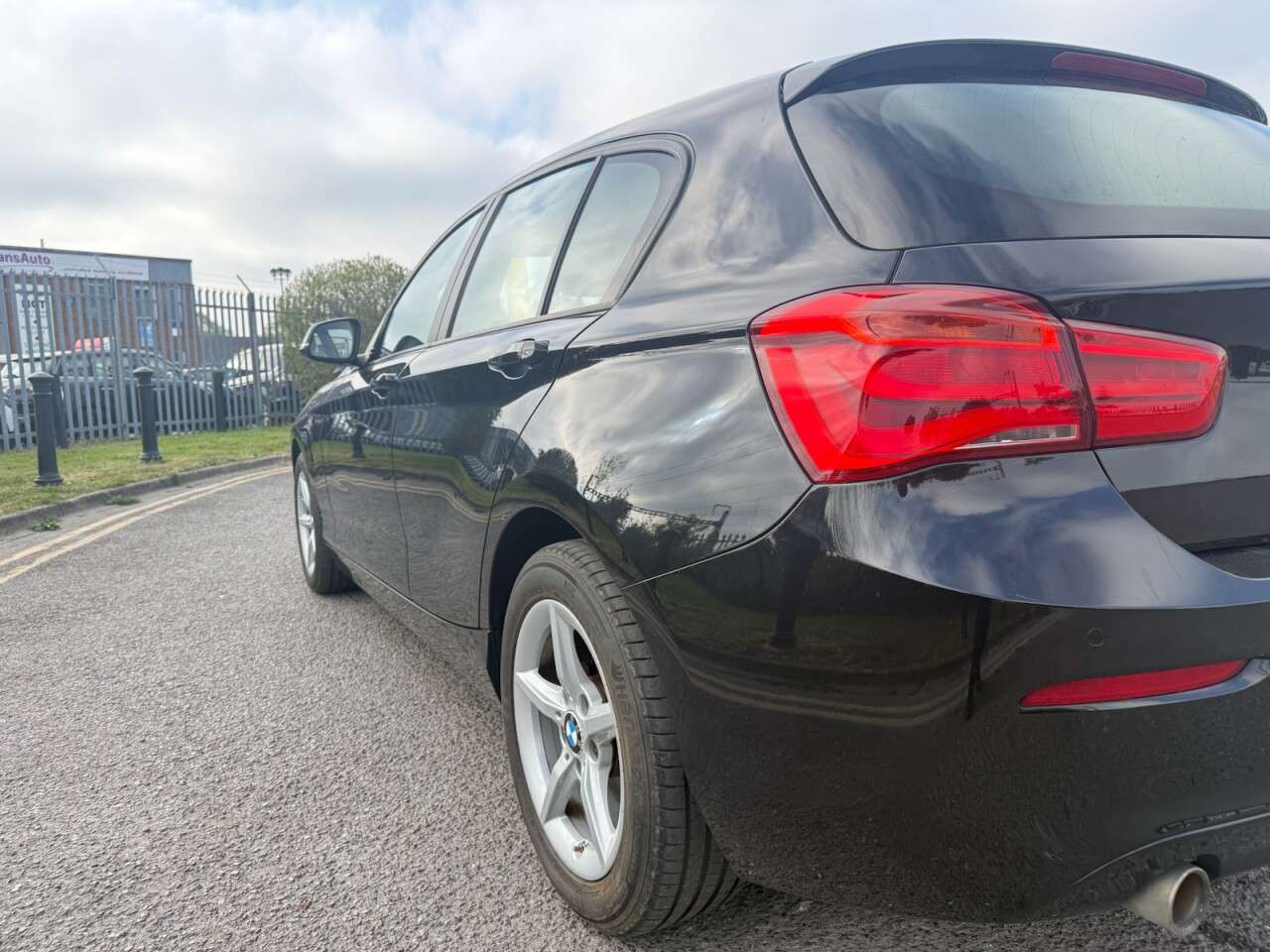 2019 BMW 1 SERIES 2019 BMW 1 SERIES