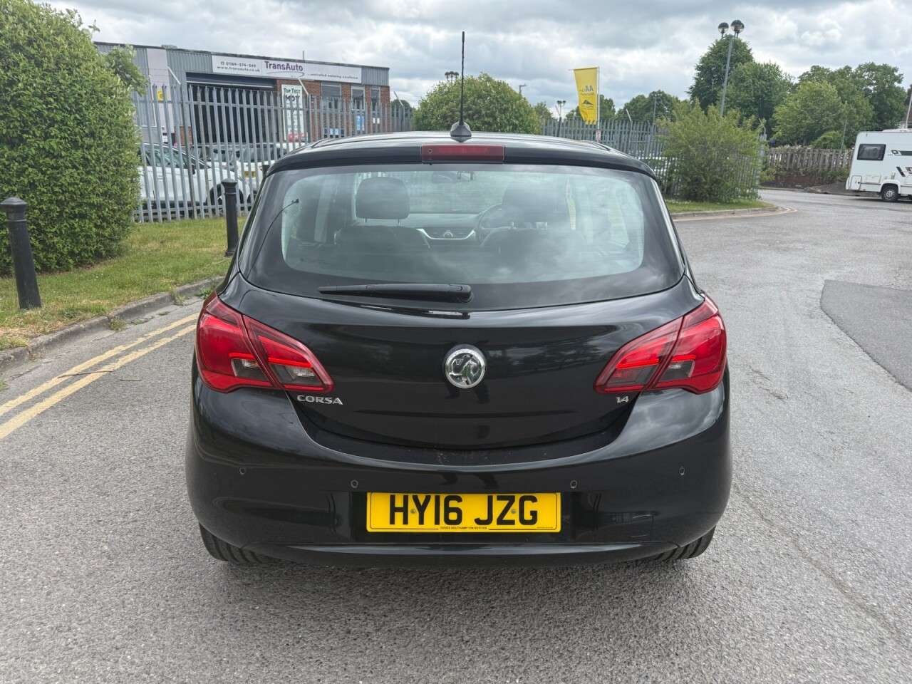 A 2016 VAUXHALL CORSA 1.4i SE Hatchback 5dr Petrol Auto Euro 6 (90 ps) 12 MONTHS MOT, 6 MONTHS WA A 2016 VAUXHALL CORSA 1.4i SE Hatchback 5dr Petrol Auto Euro 6 (90 ps) 12 MONTHS MOT, 6 MONTHS WA