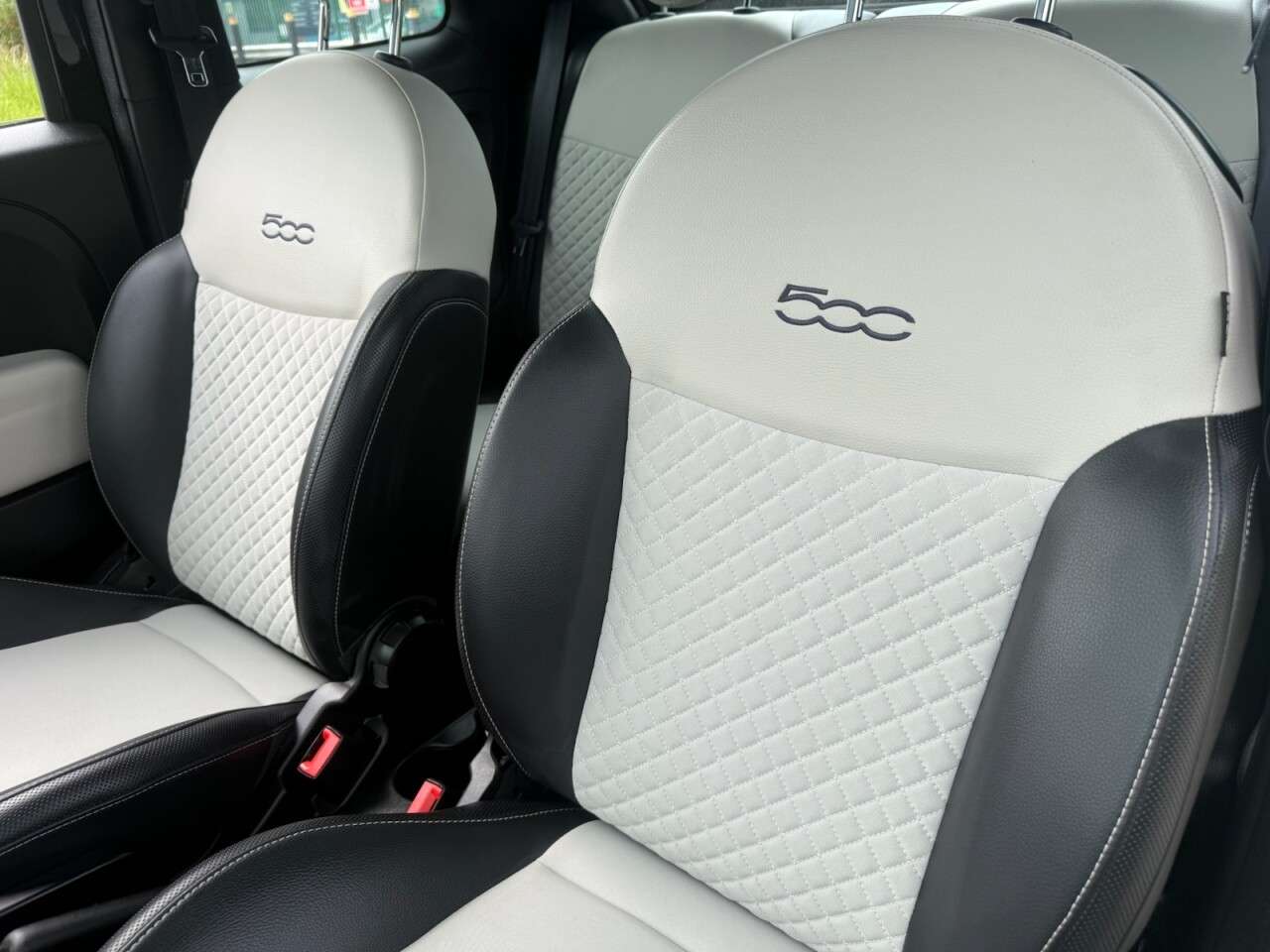 2022 FIAT 500 2022 FIAT 500