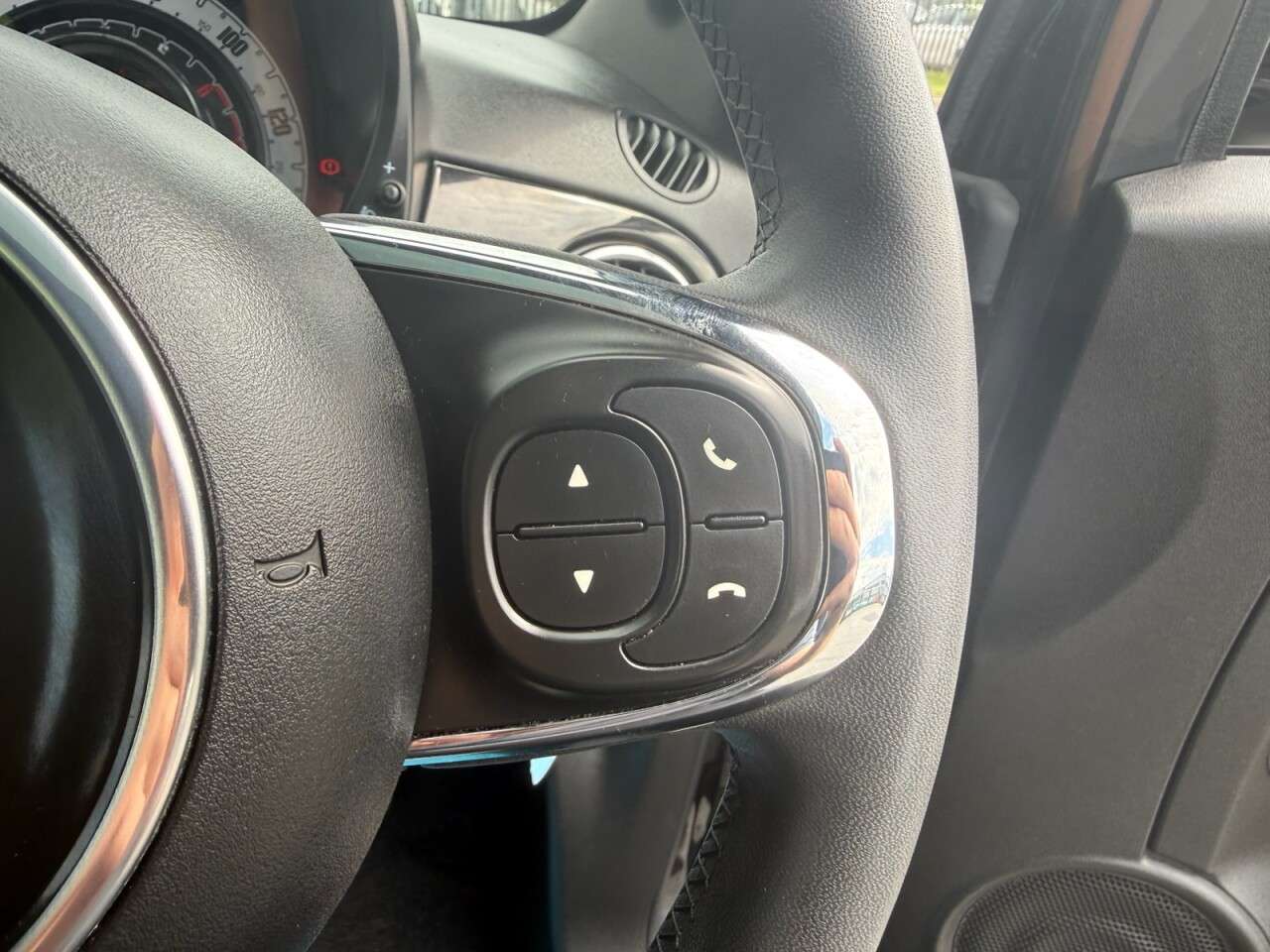 2022 FIAT 500 2022 FIAT 500