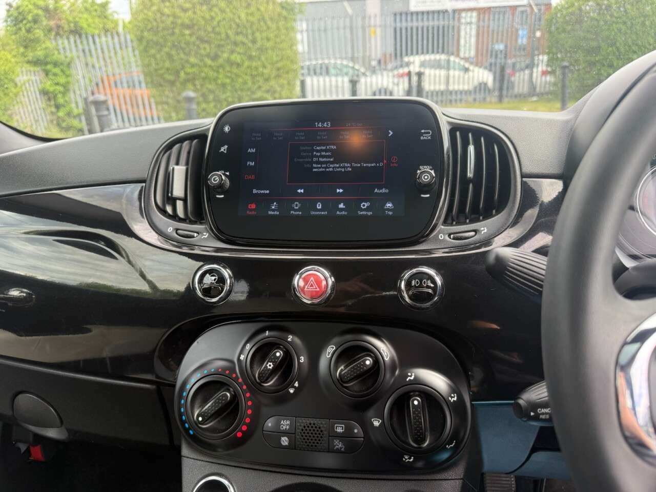 2022 FIAT 500 2022 FIAT 500