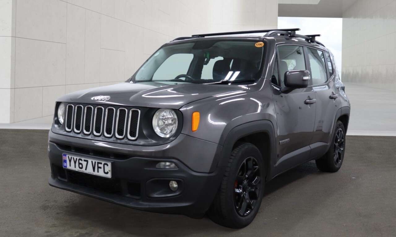 A 2018 JEEP RENEGADE 1.4T MultiAirII Longitude SUV 5dr Petrol DDCT Euro 6 (s/s) (140 ps) Euro 6, A 2018 JEEP RENEGADE 1.4T MultiAirII Longitude SUV 5dr Petrol DDCT Euro 6 (s/s) (140 ps) Euro 6,