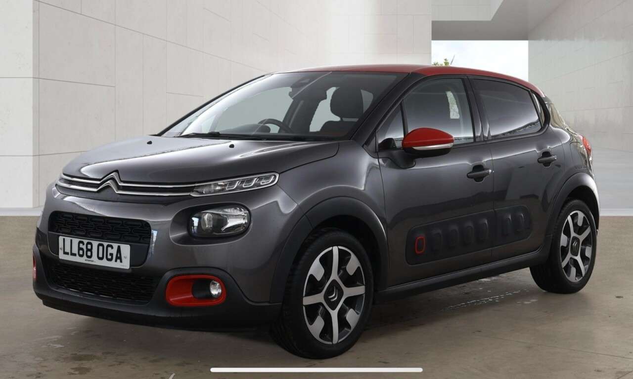 A 2018 CITROEN C3 1.2 PureTech Flair Nav Edition Hatchback 5dr Petrol Manual Euro 6 (s/s) (11 A 2018 CITROEN C3 1.2 PureTech Flair Nav Edition Hatchback 5dr Petrol Manual Euro 6 (s/s) (11
