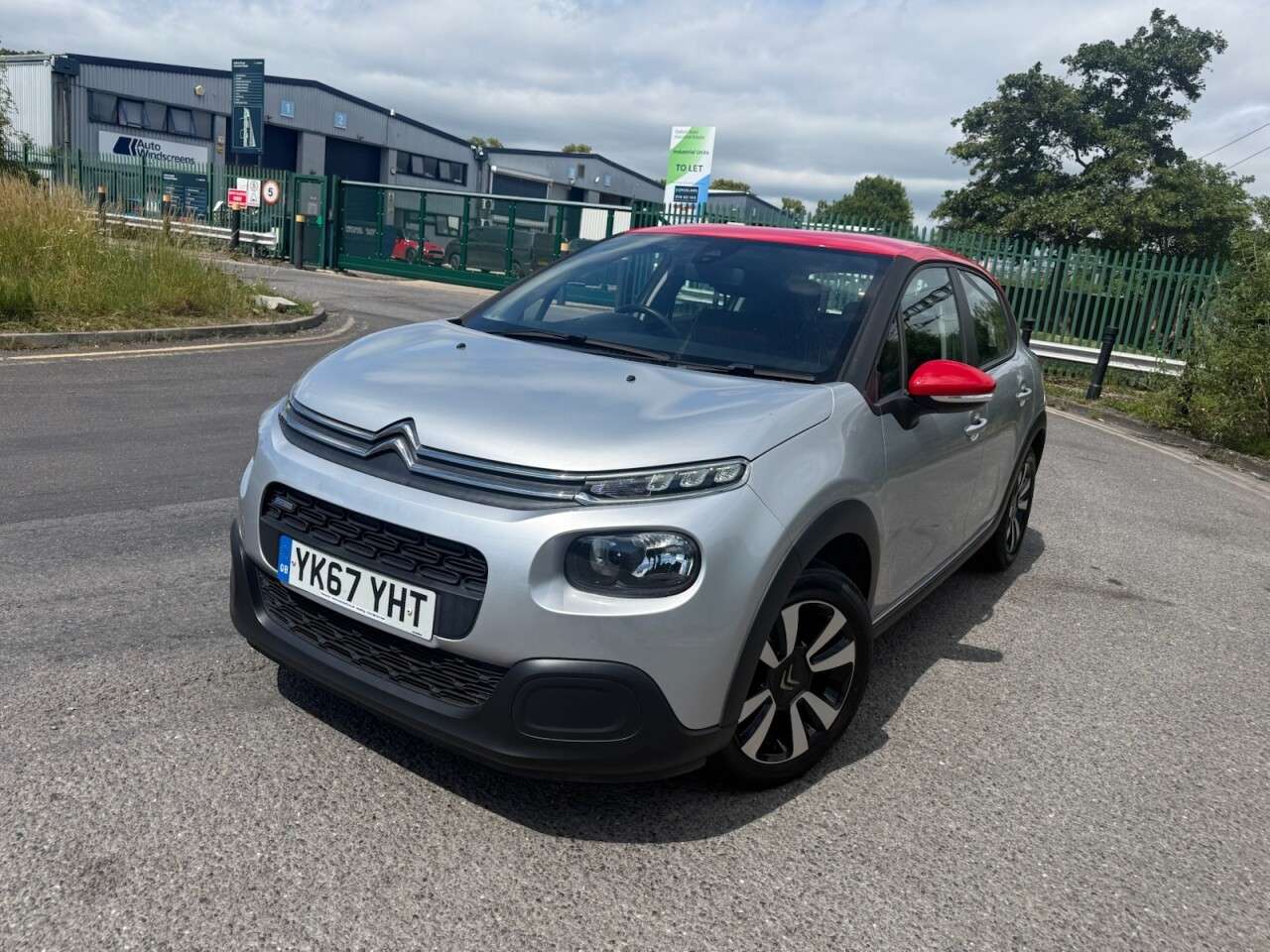 A 2017 CITROEN C3 1.2 PureTech Feel Hatchback 5dr Petrol Manual Euro 6 (82 ps) 12 Months MOT A 2017 CITROEN C3 1.2 PureTech Feel Hatchback 5dr Petrol Manual Euro 6 (82 ps) 12 Months MOT