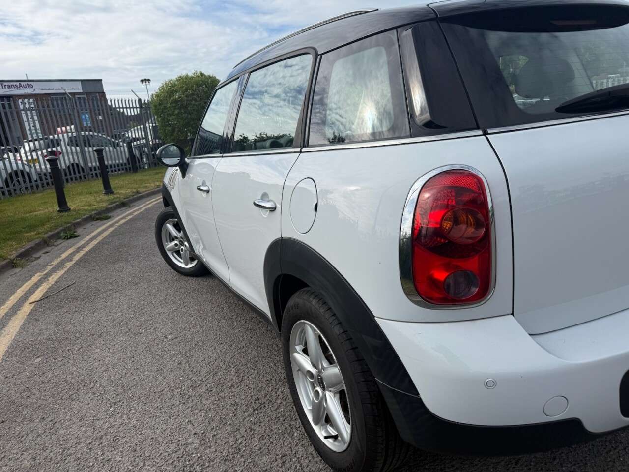 2012 MINI COUNTRYMAN 2012 MINI COUNTRYMAN