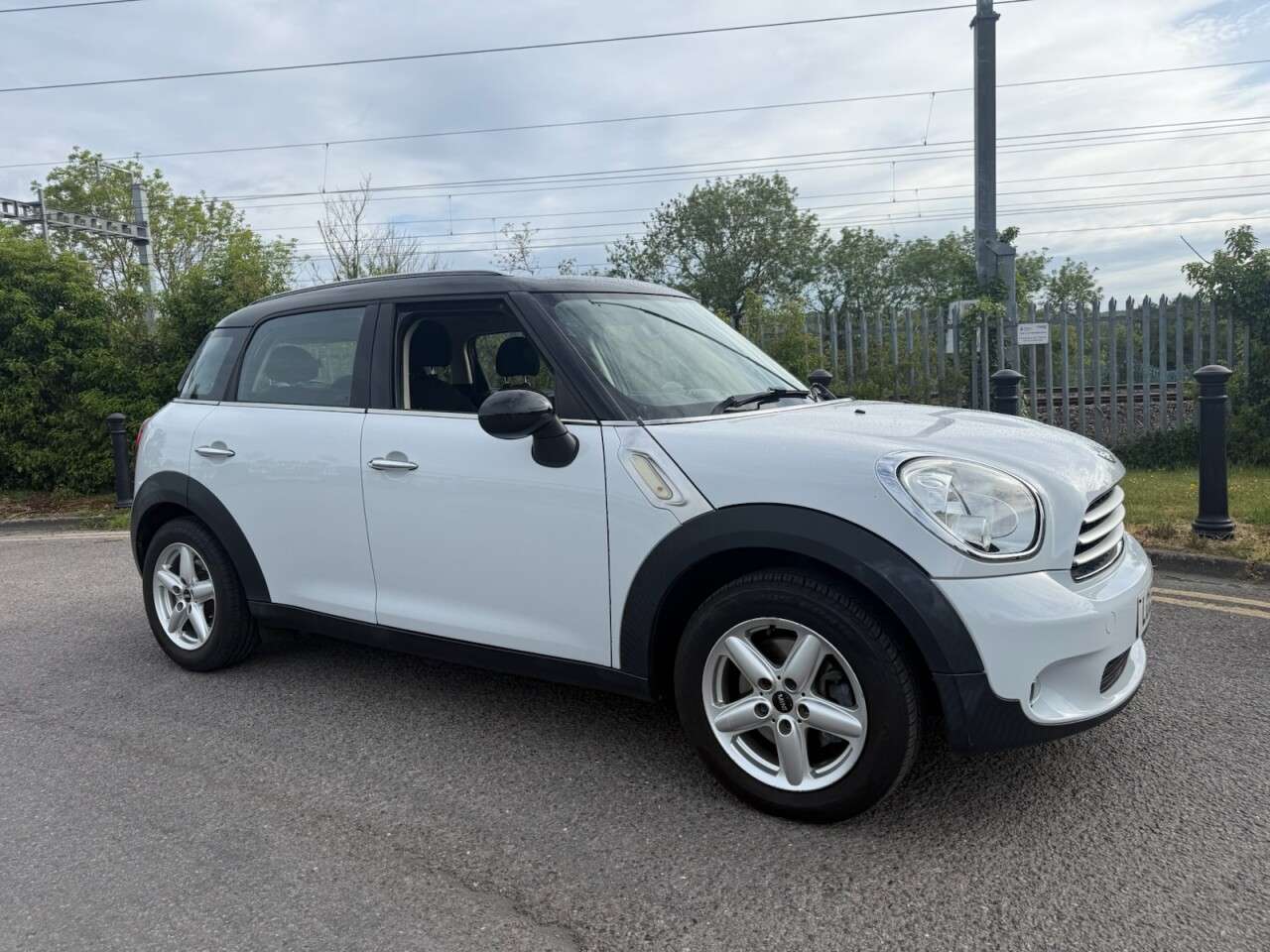 2012 MINI COUNTRYMAN 2012 MINI COUNTRYMAN