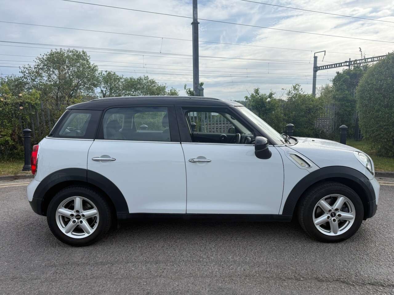 2012 MINI COUNTRYMAN 2012 MINI COUNTRYMAN