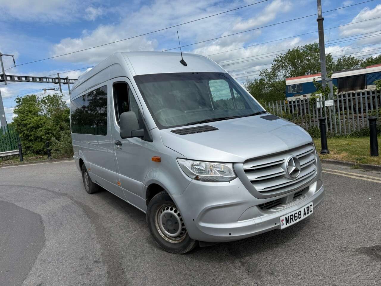 A 2018 MERCEDES-BENZ SPRINTER 2.1 314 CDI Panel Van 5dr Diesel Manual RWD L2 H2 Euro 6 (143 ps) 12 Months A 2018 MERCEDES-BENZ SPRINTER 2.1 314 CDI Panel Van 5dr Diesel Manual RWD L2 H2 Euro 6 (143 ps) 12 Months