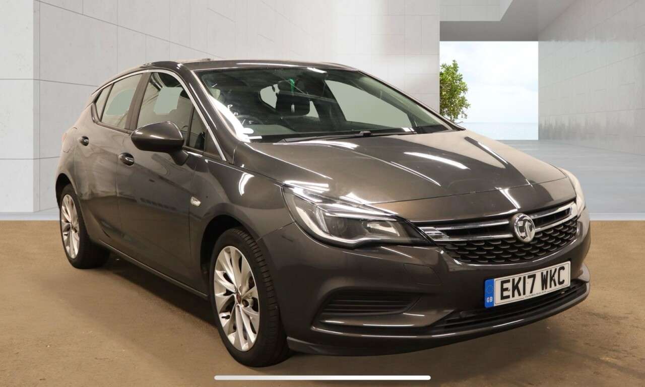 A 2017 VAUXHALL ASTRA 1.4i Turbo Energy Hatchback 5dr Petrol Manual Euro 6 (125 ps) Economical .H A 2017 VAUXHALL ASTRA 1.4i Turbo Energy Hatchback 5dr Petrol Manual Euro 6 (125 ps) Economical .H