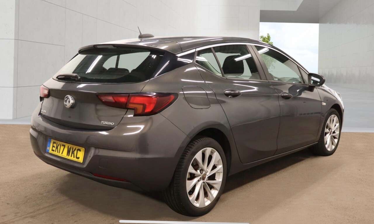 A 2017 VAUXHALL ASTRA 1.4i Turbo Energy Hatchback 5dr Petrol Manual Euro 6 (125 ps) Economical .H A 2017 VAUXHALL ASTRA 1.4i Turbo Energy Hatchback 5dr Petrol Manual Euro 6 (125 ps) Economical .H