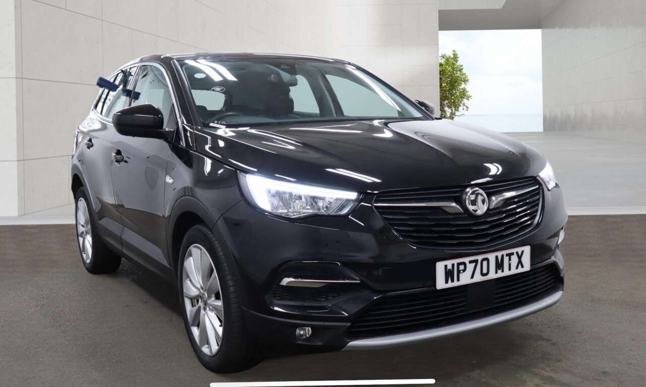 A 2020 VAUXHALL GRANDLAND X 1.2 Turbo Elite Nav SUV 5dr Petrol Auto 8Spd Euro 6 (s/s) (130 ps) Navigati A 2020 VAUXHALL GRANDLAND X 1.2 Turbo Elite Nav SUV 5dr Petrol Auto 8Spd Euro 6 (s/s) (130 ps) Navigati