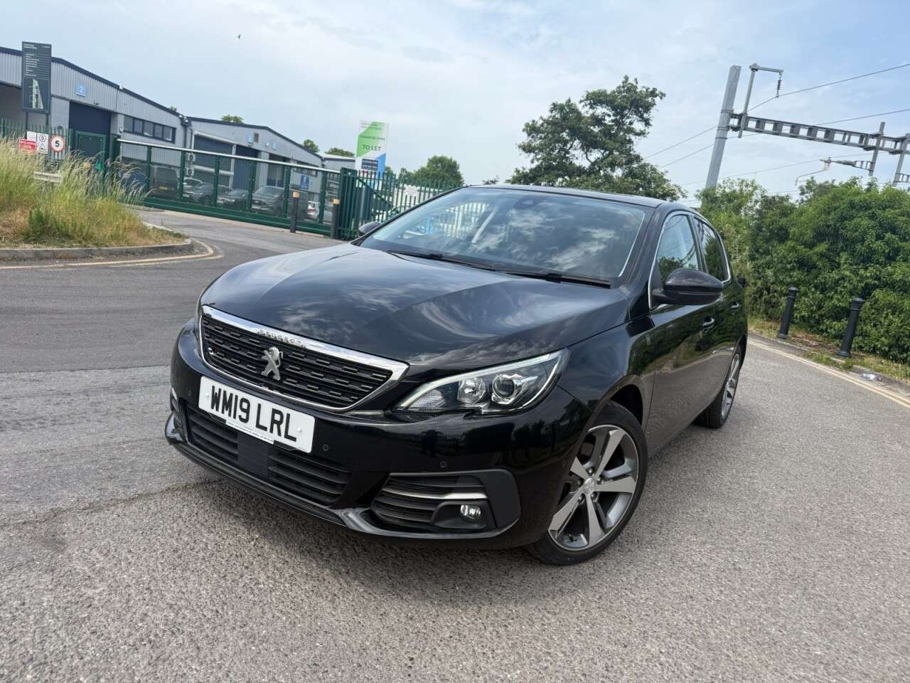 A 2019 PEUGEOT 308 1.2 PureTech Tech Edition Hatchback 5dr Petrol Manual Euro 6 (s/s) (130 ps) A 2019 PEUGEOT 308 1.2 PureTech Tech Edition Hatchback 5dr Petrol Manual Euro 6 (s/s) (130 ps)