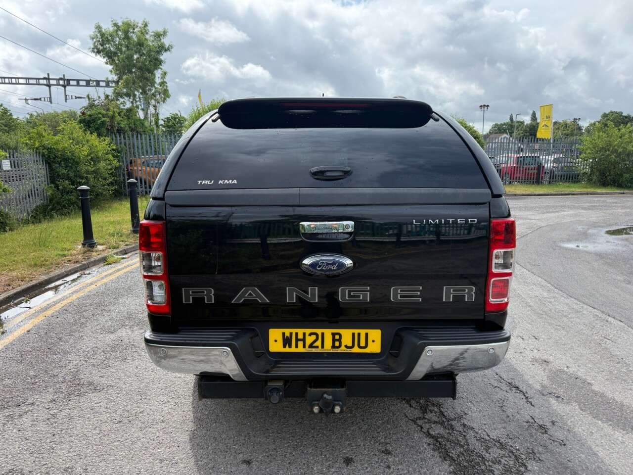 A 2021 FORD RANGER 2.0 EcoBlue Limited Pickup Double Cab 4dr Diesel Auto 4WD Euro 6 (s/s) (213 A 2021 FORD RANGER 2.0 EcoBlue Limited Pickup Double Cab 4dr Diesel Auto 4WD Euro 6 (s/s) (213