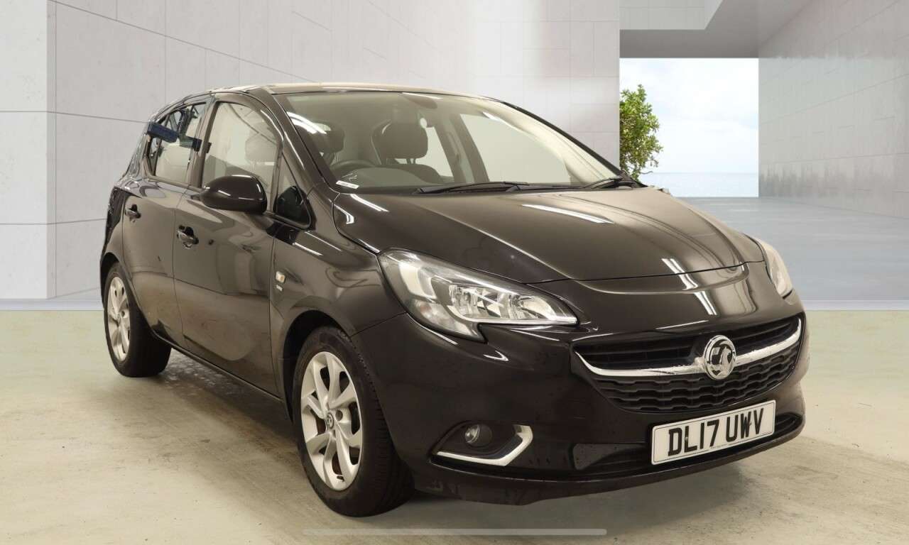 A 2017 VAUXHALL CORSA 1.4i ecoFLEX SRi Hatchback 5dr Petrol Manual Euro 6 (90 ps) 12 Months MOT + A 2017 VAUXHALL CORSA 1.4i ecoFLEX SRi Hatchback 5dr Petrol Manual Euro 6 (90 ps) 12 Months MOT +