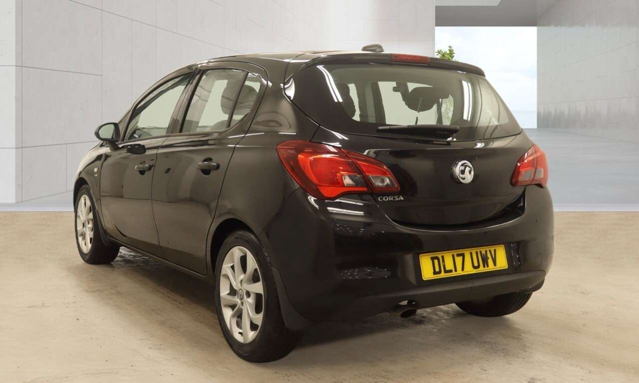 A 2017 VAUXHALL CORSA 1.4i ecoFLEX SRi Hatchback 5dr Petrol Manual Euro 6 (90 ps) 12 Months MOT + A 2017 VAUXHALL CORSA 1.4i ecoFLEX SRi Hatchback 5dr Petrol Manual Euro 6 (90 ps) 12 Months MOT +